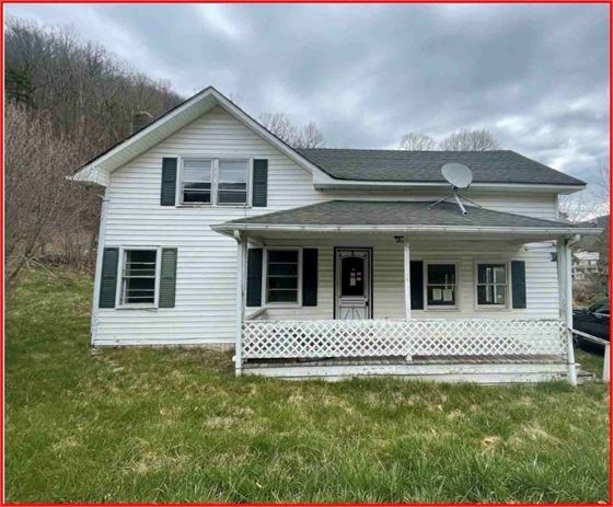 9746 Big Valley Rd, Warm Springs, VA 24484