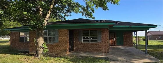 202 Douglas Ave, Shaw, MS 38773