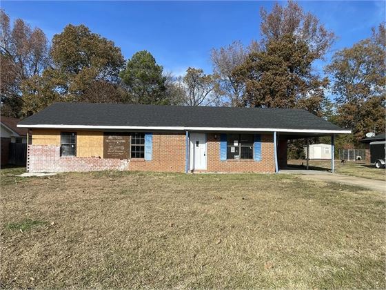 283 Belle Circle, Columbus, MS 39702