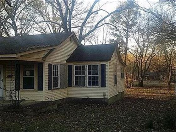 414 Hyde Park Cir, Covington, TN 38019