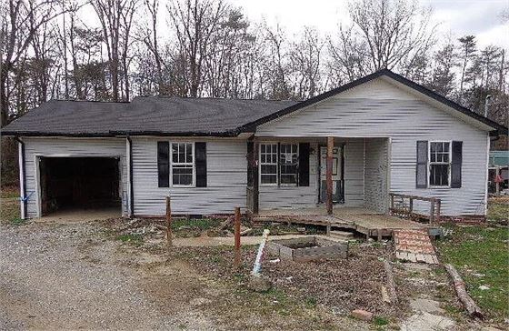 1033 Dutchtown Rd Tracy City, TN 37387