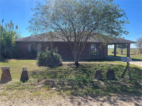 45 Gibson Road, Greenville, MS 38703